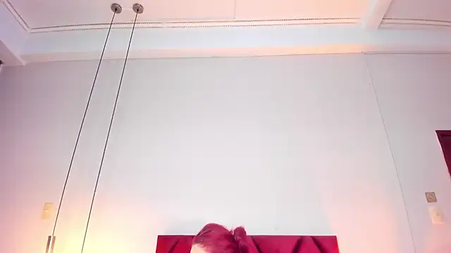 JupiteFox online show from 4, 2, 2026