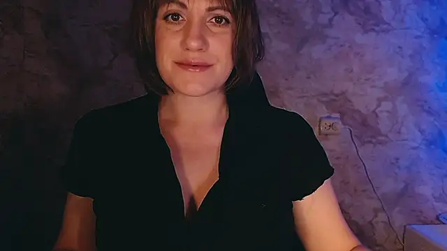 Snapshot of _letty_ chatting on 19, 12, 2024 letty online show from 19, 12, 2024