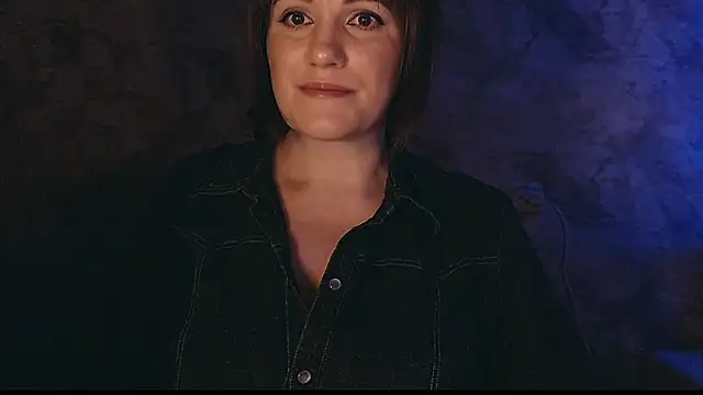 Snapshot of _letty_ chatting on 27, 2, 2025 letty online show from 27, 2, 2025