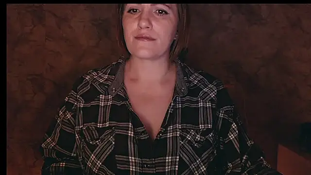 Snapshot of _letty_ chatting on 14, 12, 2025 letty online show from 14, 12, 2025