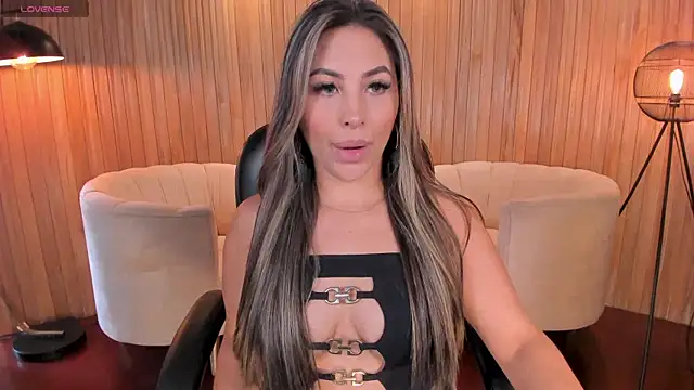 MiaRoberts1 online show from 29, 1, 2025