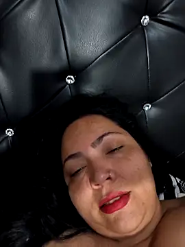 NIKOLE1301 online show from 17, 12, 2025