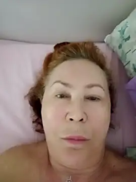 Hottie-Mom online show from 27, 5, 2026