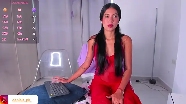 Snapshot of roxy_pk_ chatting on 24, 11, 2025 roxy pk online show from 24, 11, 2025