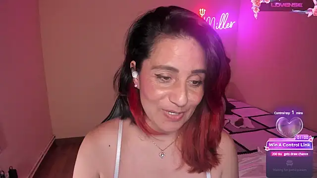 Snapshot of stefany_miller77 chatting on 24, 2, 2025 stefany miller77 online show from 24, 2, 2025