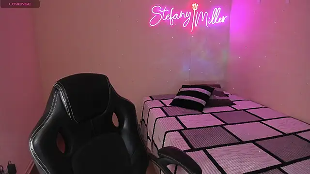 Snapshot of stefany_miller77 chatting on 3, 3, 2025 stefany miller77 online show from 3, 3, 2025