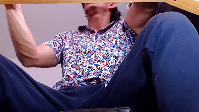 Snapshot of ErosFindomKing chatting on 28, 11, 2025 ErosFindomKing online show from 28, 11, 2025