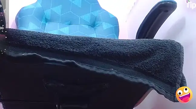 Snapshot of Kerly_Doll chatting on 17, 1, 2025 Kerly Doll online show from 17, 1, 2025