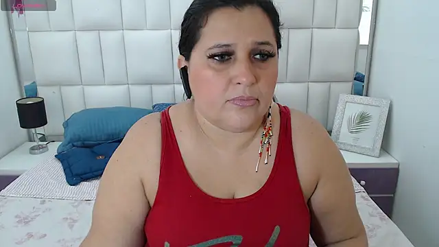 Snapshot of Kerly_Doll chatting on 5, 2, 2025 Kerly Doll online show from 5, 2, 2025