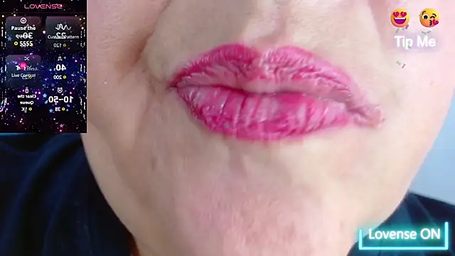 Snapshot of Kerly_Doll chatting on 24, 2, 2025 Kerly Doll online show from 24, 2, 2025