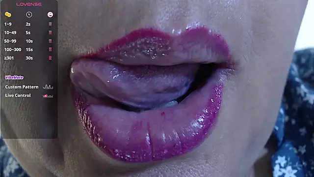 Snapshot of Kerly_Doll chatting on 8, 3, 2025 Kerly Doll online show from 8, 3, 2025