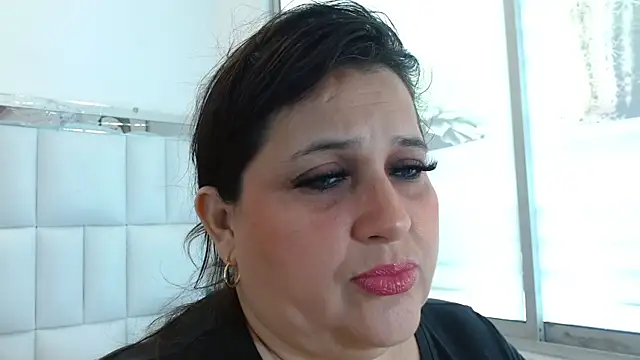 Snapshot of Kerly_Doll chatting on 15, 11, 2025 Kerly Doll online show from 15, 11, 2025