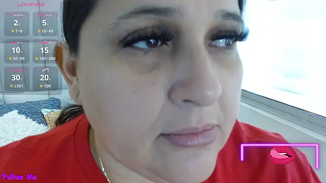 Snapshot of Kerly_Doll chatting on 28, 11, 2025 Kerly Doll online show from 28, 11, 2025