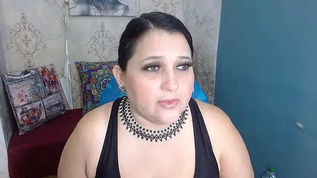 Kerly Doll online show from 24, 2, 2026