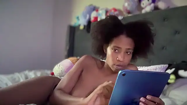 Cum2Charm online show from 4, 2, 2026