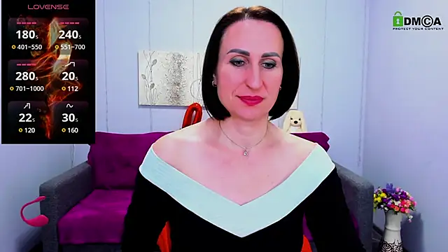 Snapshot of Nia_Smithh chatting on 6, 3, 2025 Nia Smithh online show from 6, 3, 2025