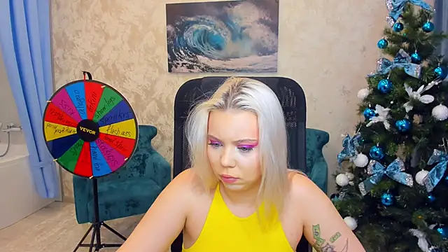 Snapshot of EnergyBunny_1 chatting on 23, 12, 2024 EnergyBunny 1 online show from 23, 12, 2024