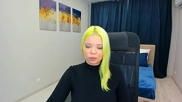 Snapshot of EnergyBunny_1 chatting on 19, 1, 2025 EnergyBunny 1 online show from 19, 1, 2025