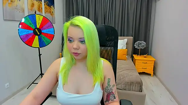 Snapshot of EnergyBunny_1 chatting on 4, 2, 2025 EnergyBunny 1 online show from 4, 2, 2025
