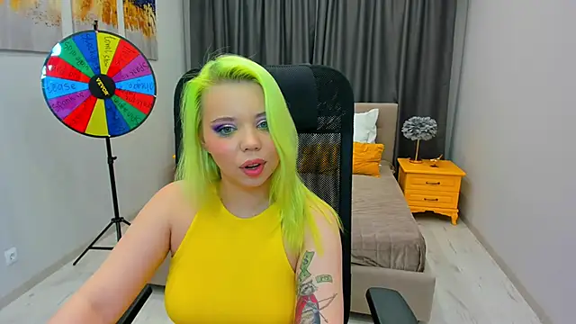 Snapshot of EnergyBunny_1 chatting on 4, 2, 2025 EnergyBunny 1 online show from 4, 2, 2025