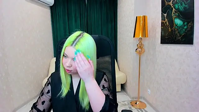 Snapshot of EnergyBunny_1 chatting on 5, 2, 2025 EnergyBunny 1 online show from 5, 2, 2025