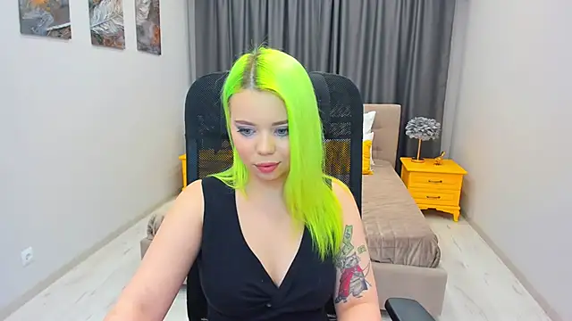 Snapshot of EnergyBunny_1 chatting on 15, 2, 2025 EnergyBunny 1 online show from 15, 2, 2025