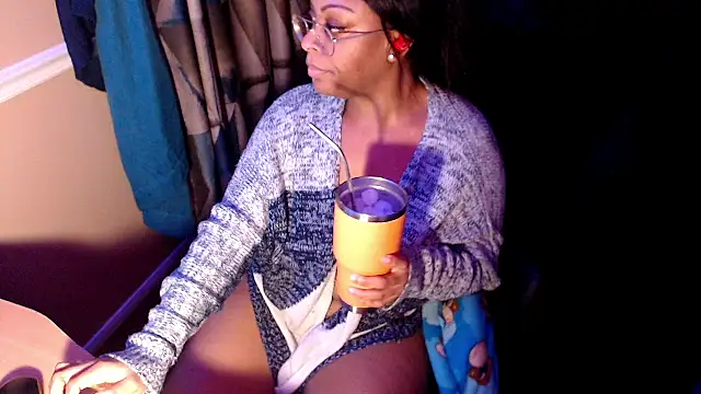 Snapshot of LEXIJAYNEX chatting on 17, 2, 2025 LEXIJAYNEX online show from 17, 2, 2025