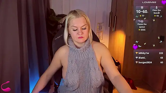 Snapshot of YolandaKiss chatting on 30, 1, 2025 YolandaKiss online show from 30, 1, 2025