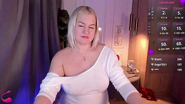 Snapshot of YolandaKiss chatting on 23, 2, 2025 YolandaKiss online show from 23, 2, 2025