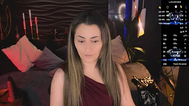 Snapshot of KylieMellow chatting on 10, 7, 2026 KylieMellow online show from 10, 7, 2026