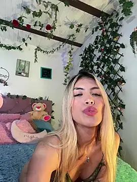 Snapshot of steewart_ chatting on 4, 2, 2025 steewart online show from 4, 2, 2025