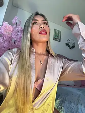 Snapshot of steewart_ chatting on 14, 12, 2025 steewart online show from 14, 12, 2025