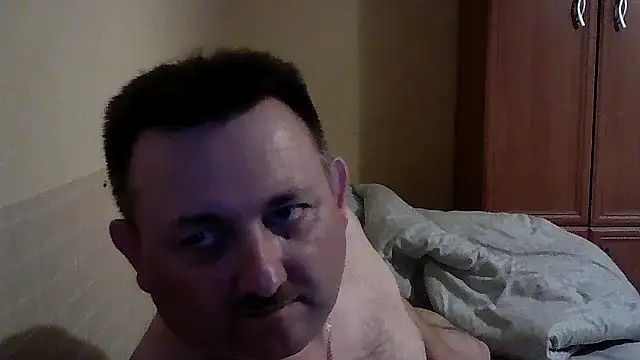Snapshot of Novy73 chatting on 9, 11, 2025 Novy73 online show from 9, 11, 2025