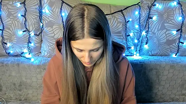 MaggieCake online show from 26, 12, 2024