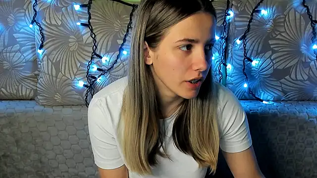 MaggieCake online show from 19, 10, 2025