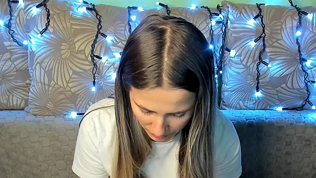 MaggieCake online show from 26, 10, 2025