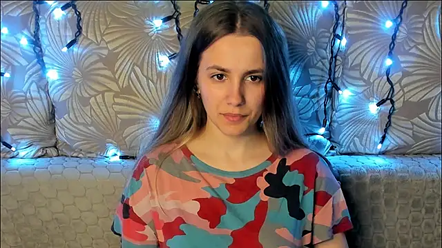 MaggieCake online show from 18, 4, 2026