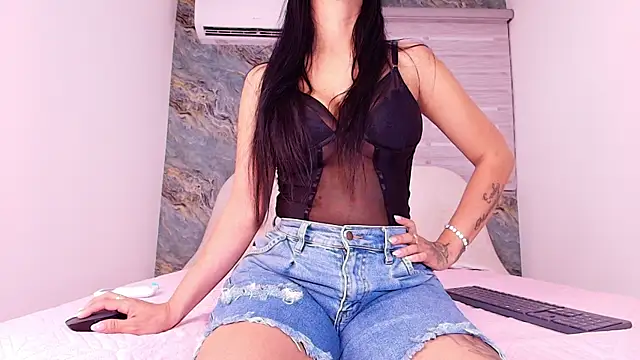 Snapshot of samanta_360 chatting on 3, 12, 2025 samanta 360 online show from 3, 12, 2025