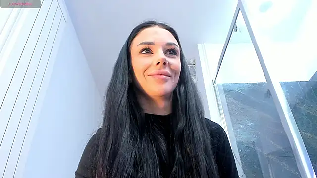 Snapshot of realhotfallingdevil chatting on 26, 9, 2025 realhotfallingdevil online show from 26, 9, 2025