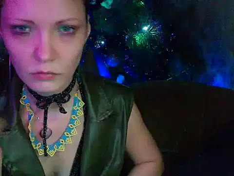 Snapshot of WildMissNiks chatting on 24, 12, 2024 WildMissNiks online show from 24, 12, 2024