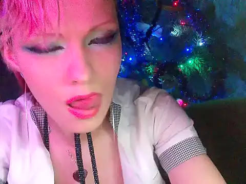 Snapshot of WildMissNiks chatting on 24, 12, 2024 WildMissNiks online show from 24, 12, 2024