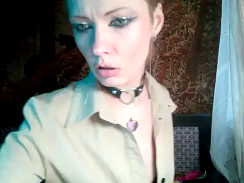 Snapshot of WildMissNiks chatting on 21, 1, 2025 WildMissNiks online show from 21, 1, 2025