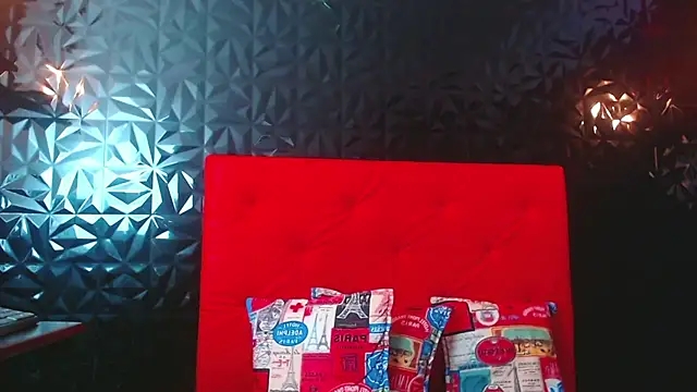 PINK  LOLA1 online show from 9, 3, 2025