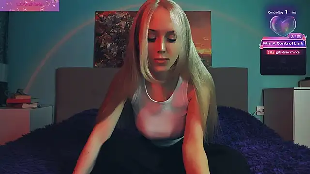 Snapshot of Linda_Roxy chatting on 14, 2, 2025 Linda Roxy online show from 14, 2, 2025