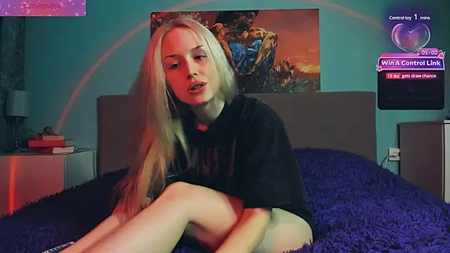 Snapshot of Linda_Roxy chatting on 21, 2, 2025 Linda Roxy online show from 21, 2, 2025