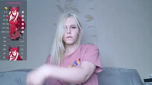 Snapshot of Evelyn_rabbit chatting on 7, 3, 2025 Evelyn rabbit online show from 7, 3, 2025