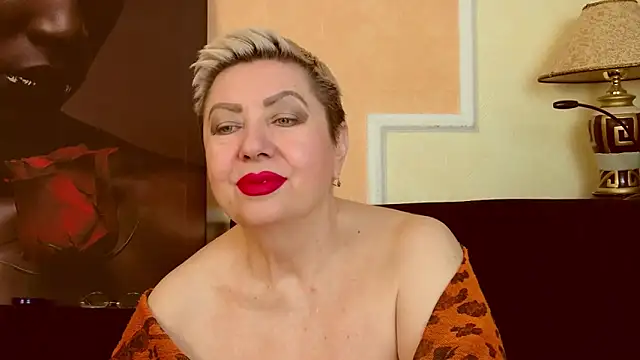 Snapshot of LadyPosh chatting on 5, 6, 2026 LadyPosh online show from 5, 6, 2026