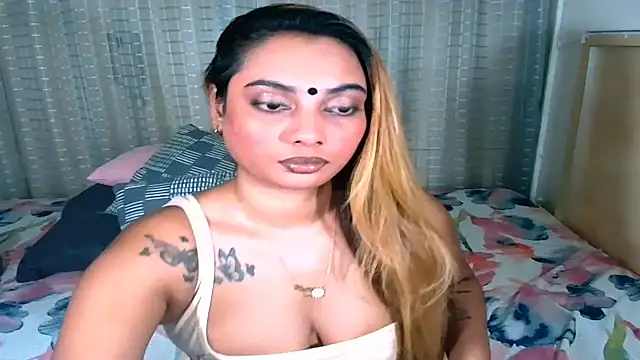 Snapshot of sexyindianchic chatting on 19, 11, 2025 sexyindianchic online show from 19, 11, 2025