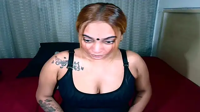 Snapshot of sexyindianchic chatting on 14, 12, 2025 sexyindianchic online show from 14, 12, 2025