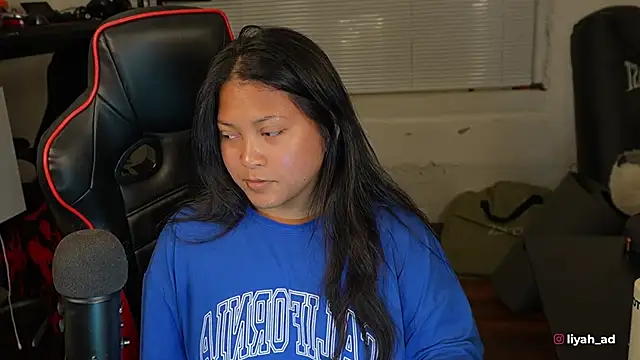 Snapshot of Bubbleliyah chatting on 19, 11, 2025 Bubbleliyah online show from 19, 11, 2025